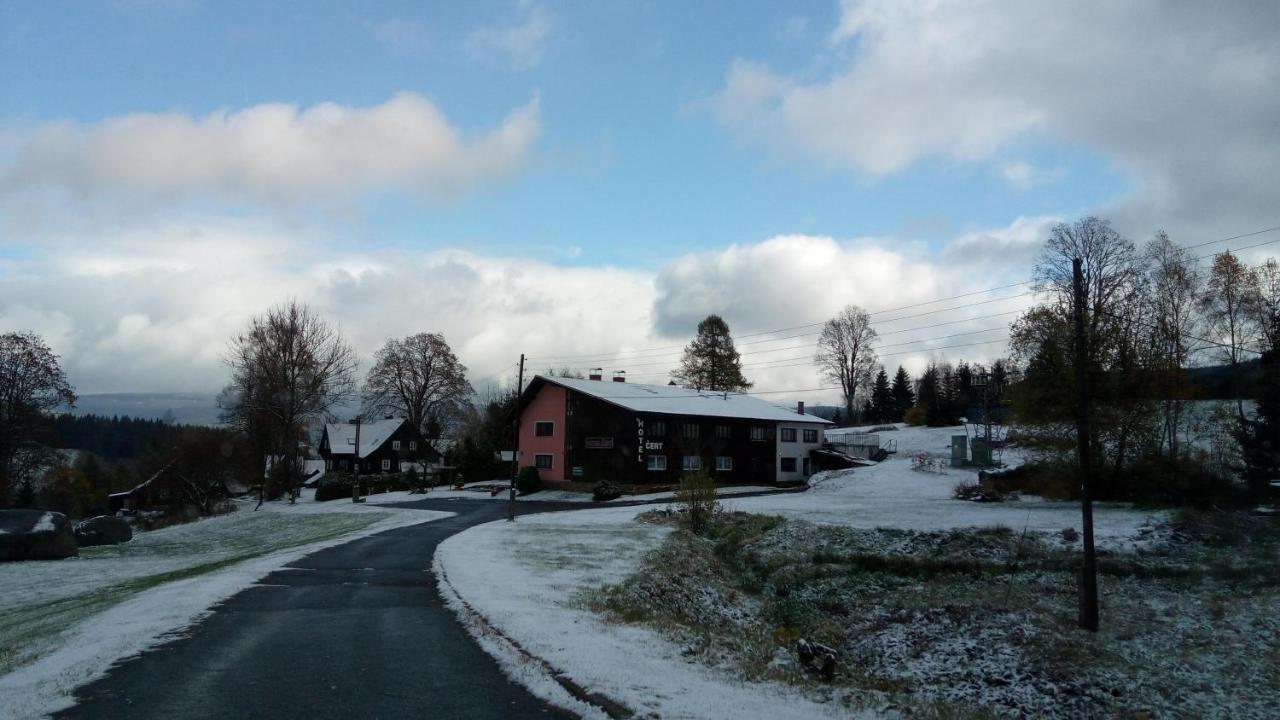 Hacienda Cert Korenov Kořenov Exterior foto