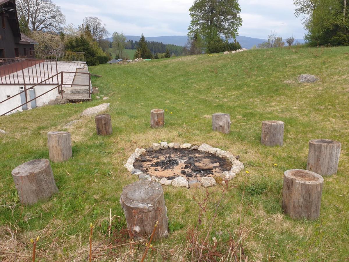 Hacienda Cert Korenov Kořenov Exterior foto