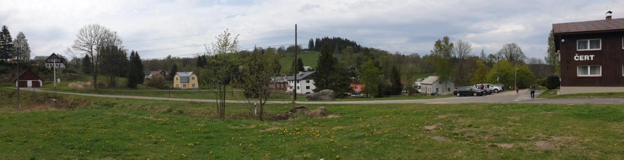 Hacienda Cert Korenov Kořenov Exterior foto